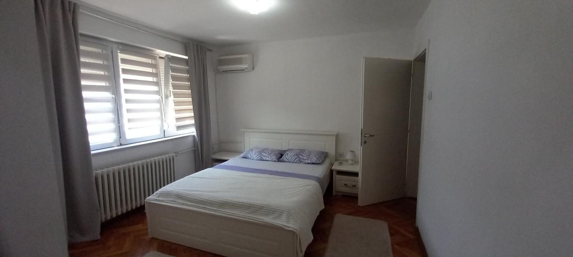Adriana'S Apartment สโกเปีย ภายนอก รูปภาพ